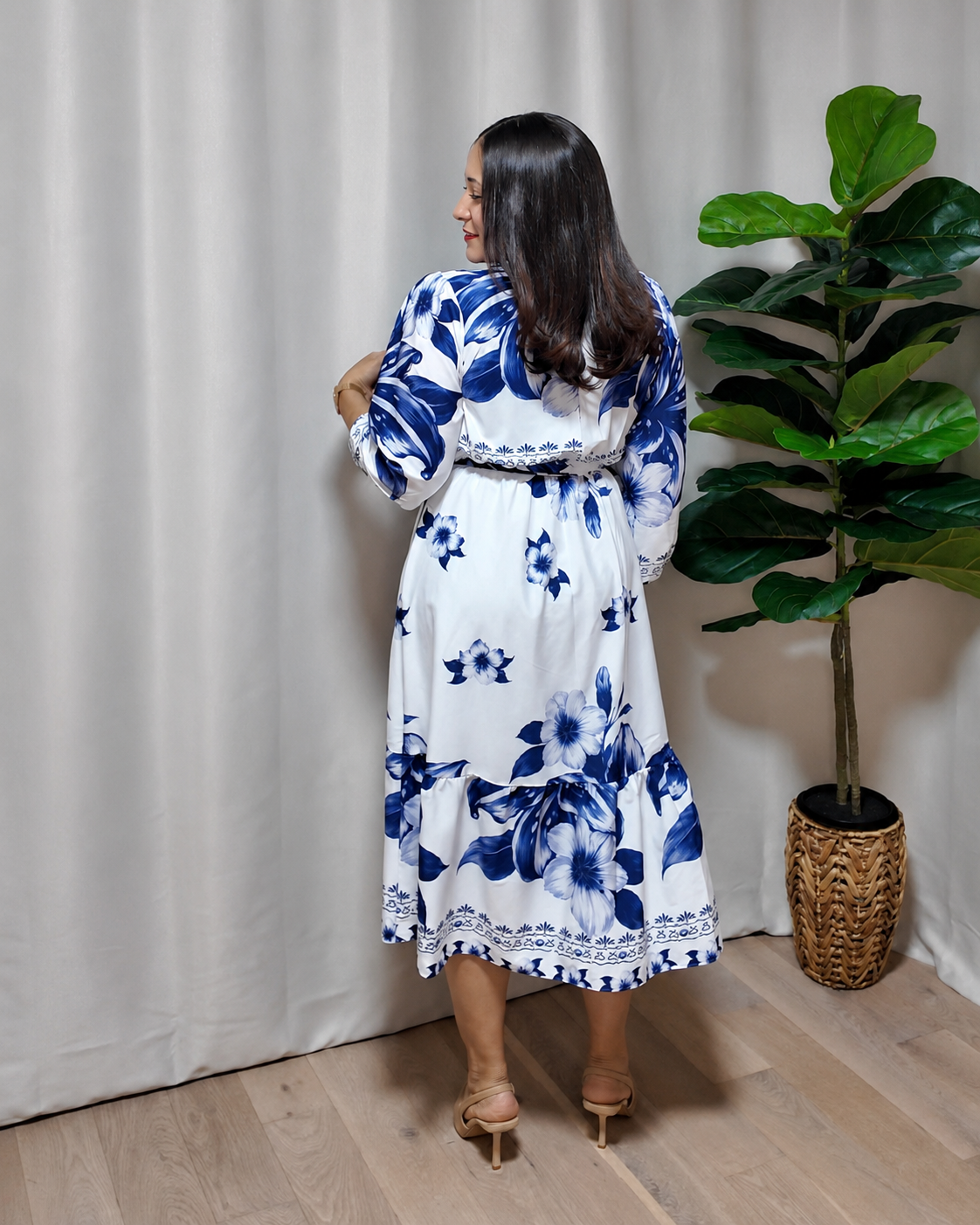 NOBLE PRIMAVERA W/BLUE